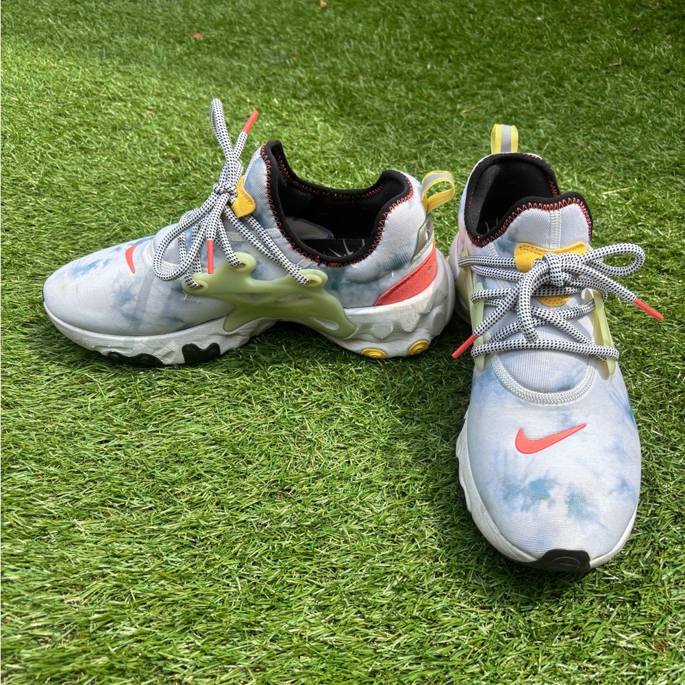 Nike React Presto Aliens
